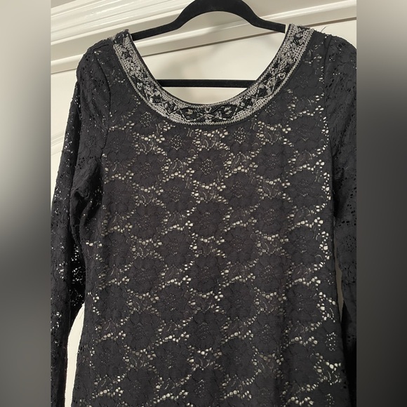 Little Black Dress - Picture 3 of 5